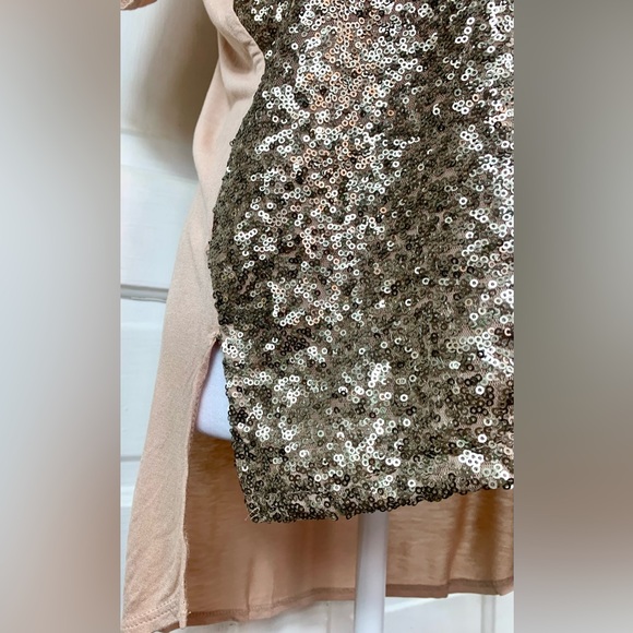 Charming Charlie Short Sleeved Sequined T-shirt - Women’s - Picture 4 of 8